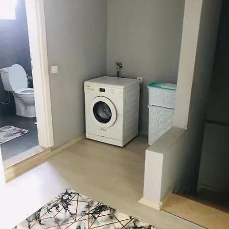 Comfortable Duplex Flat In شقة